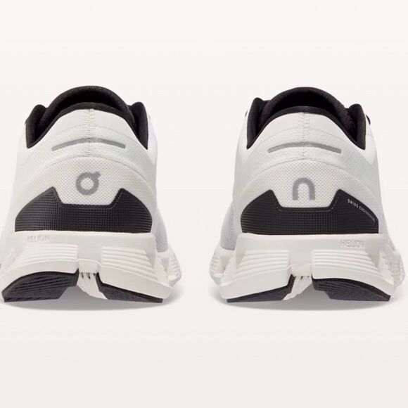 On Running Women sneakers CloudX Women’s 10 - Picture 5 of 14